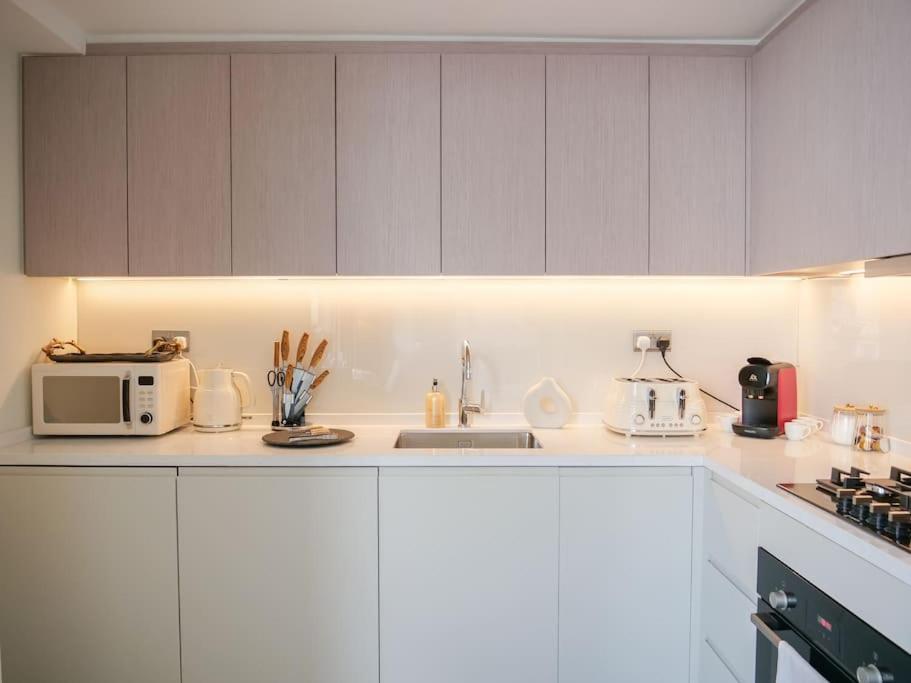 Apartamento Stylish And 1 Bedroom